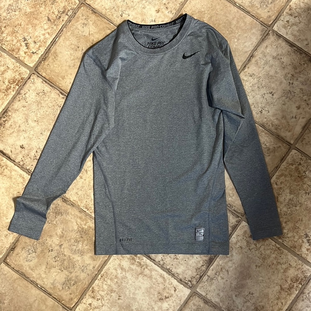 Nike Pro Combat drifit long sleeve shirt size small